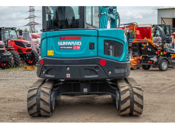 Midiexcavator SUNWARD SWE 60 UF DISPONIBIL INCHIRIERE  de vanzare